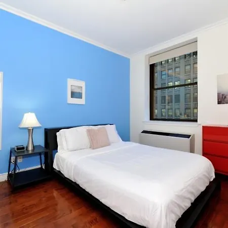 Midtown South One Bedroom Apartment *
