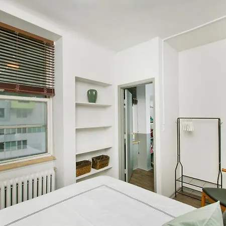 Apartment Central Two Bedroom In Times Square New York