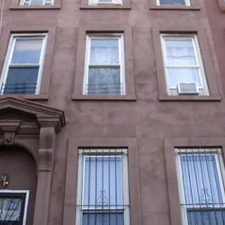 Brownstone 3 Apartment