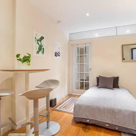 Perfect For Your Time In Nyc: Well-designed Lower East Side 1br * New York