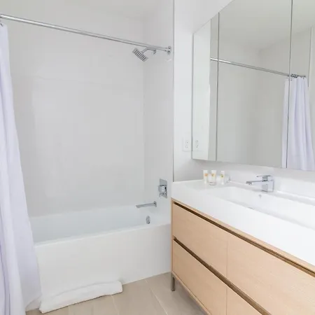 Contemporary Suites At Wall Street By Sonder * New York