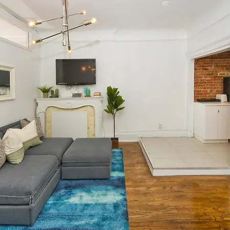 Apartment Central Two Bedroom In Times Square New York
