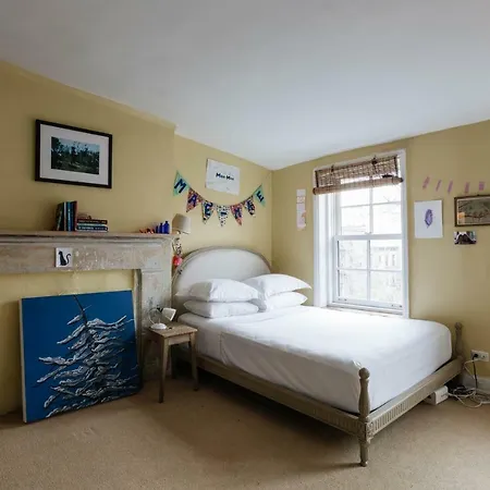 Hoyt Townhouse Ii By Onefinestay