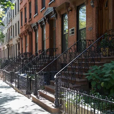 Apartment Hoyt Townhouse Ii By Onefinestay New York