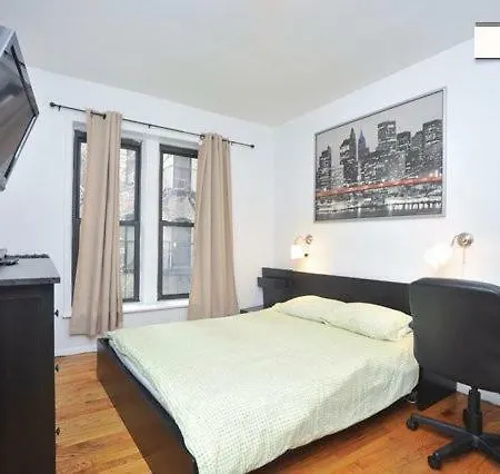 329 East Apartment #232474 Apts * New York