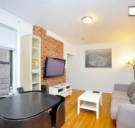 Apartment 329 East Apartment #232474 Apts *