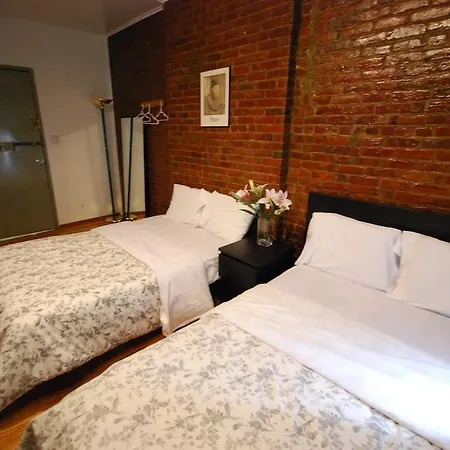 Studio In Times Square Apartment *