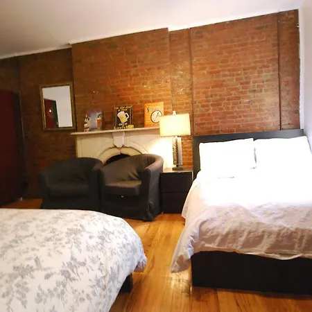 Studio In Times Square Apartment