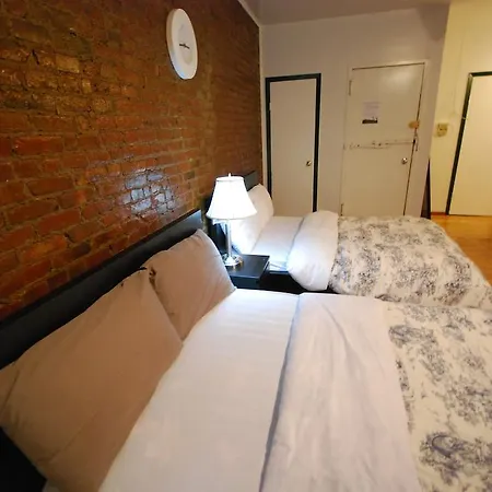 Studio In Times Square Apartment