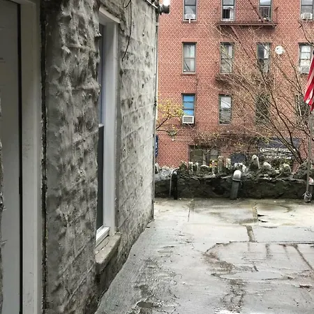 Vacation Rentals Of Nyc Apartment *