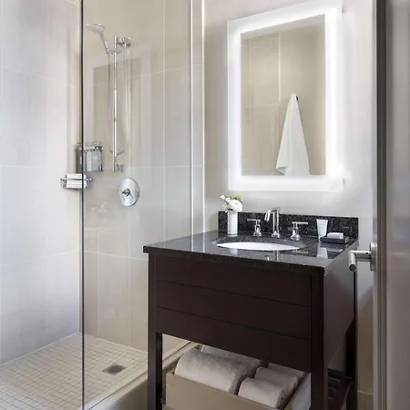 The Shelburne Sonesta 4*