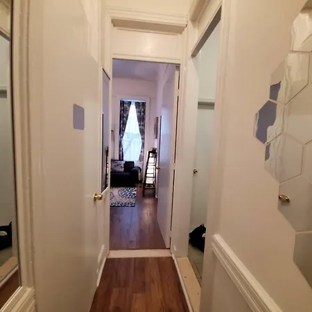 Upper West Side Nice 2br Apartment