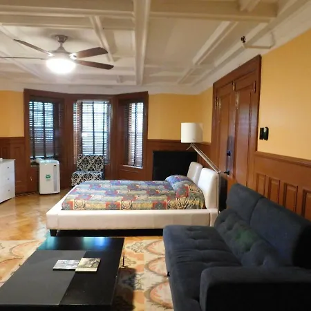 Apartment Beautiful High-end Two-bedroom *