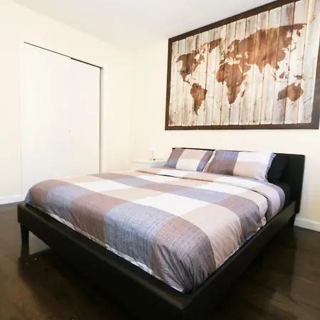 Amazing 2 Bedroom Apt Heart Upper East Side * New York