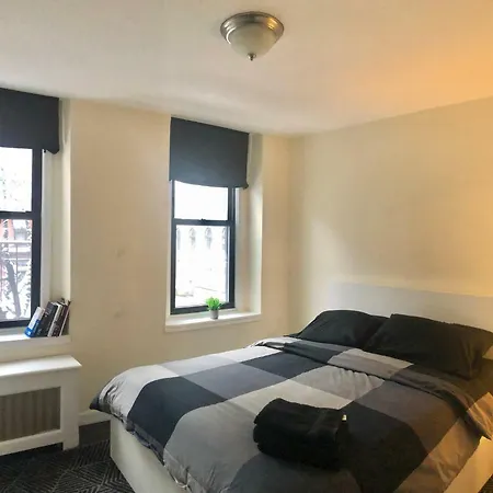 Amazing 2 Bedroom Apt Heart Upper East Side Apartment New York