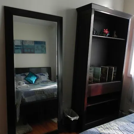 Cozy Master Bedroom Close To Lga And Jfk