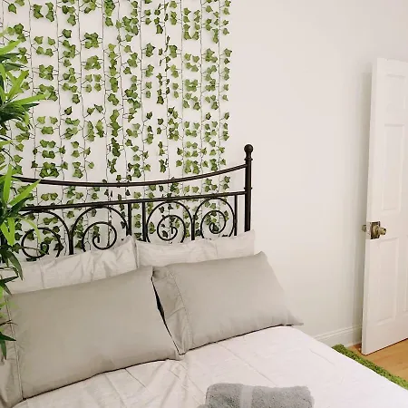 Green Apartments. Center Of Nyc * New York