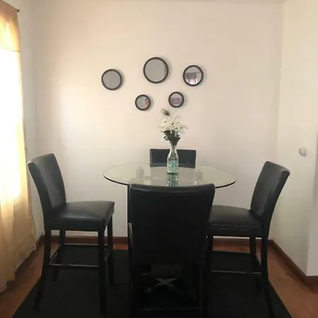 Cozy Three Bedroom Near Jfk Airport Apartment New York