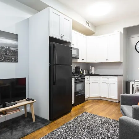 Garden Flat In Most Artistic Bushwick New York