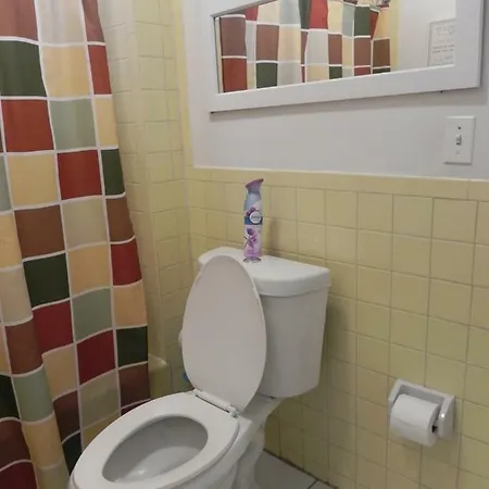 Cozy Master Bedroom Close To Lga And Jfk *