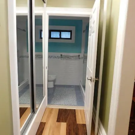Beautiful High-end Two-bedroom Apartment New York
