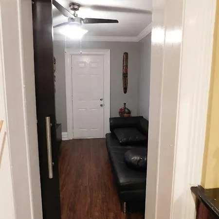 Beautiful High-end Two-bedroom New York
