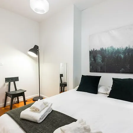 Green Flat With Patio In Artistic Best Bushwick New York