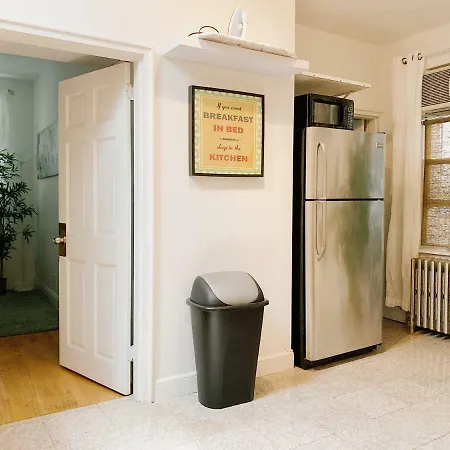 Green Apartments. Center Of Nyc Apartment *