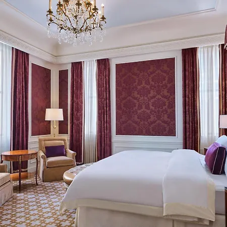 Hotel 5th & 55th Club 2*