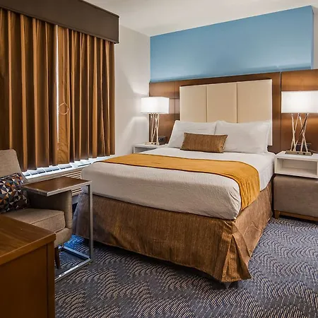 Western Far Rockaway/jfk Airport Area 3*