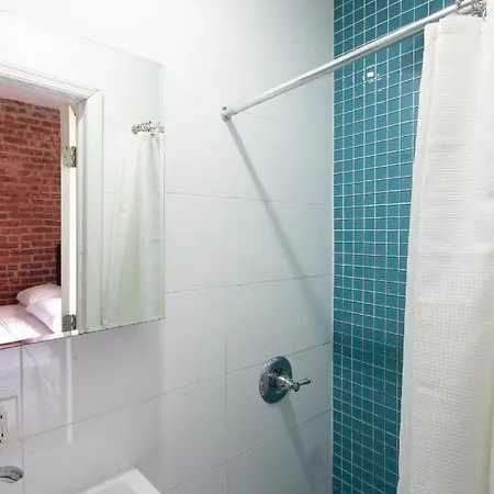 Private Bedroom In City * New York