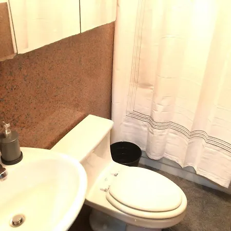 Uws Beautiful 3 Bed Cozy Duplex Steps To Columbia New York