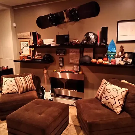 Amazing Open Floor Garden Studio Apartment