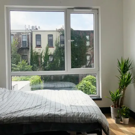 Homestay Sunny Private Bedroom Brooklyn