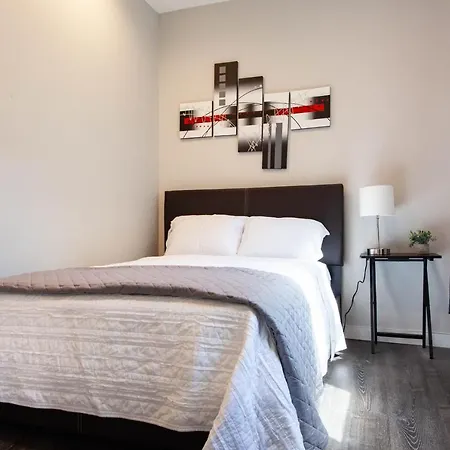 Private Bedroom In City *
