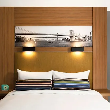 Aloft By Marriott New York Brooklyn