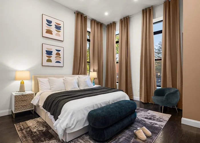 Stylish 3Br Designer Home In Harlem With Parking