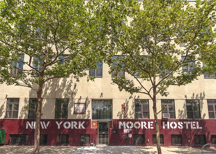 Ny Moore Hostel