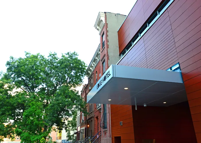 Edge Hotel Washington Heights