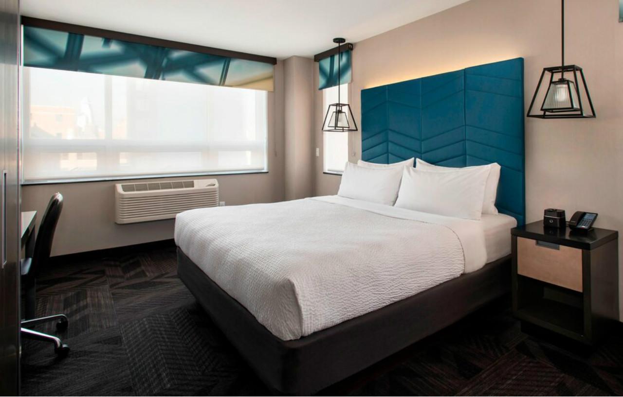 Four Points By Sheraton Manhattan Soho Village 3*