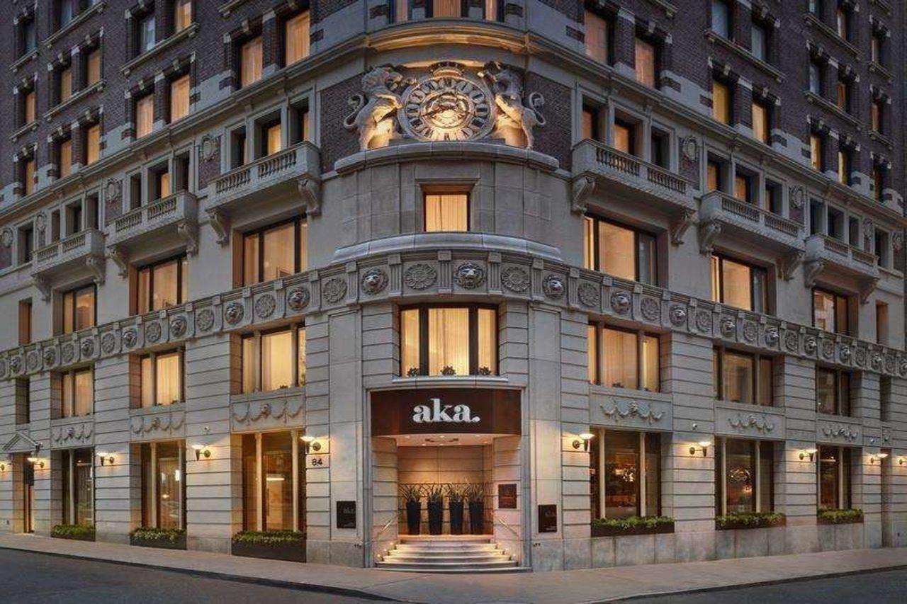 Aparthotel Aka Street 4*