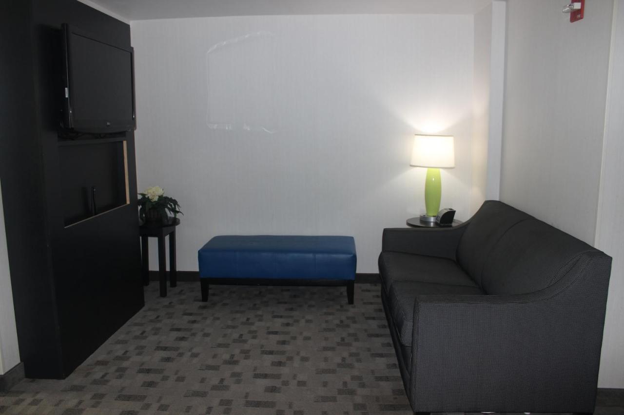 Fairfield & By Marriott Queens/queensboro Bridge Hotel