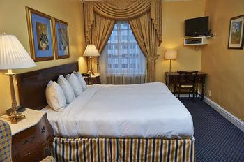 Hotel 3 West Club 3*