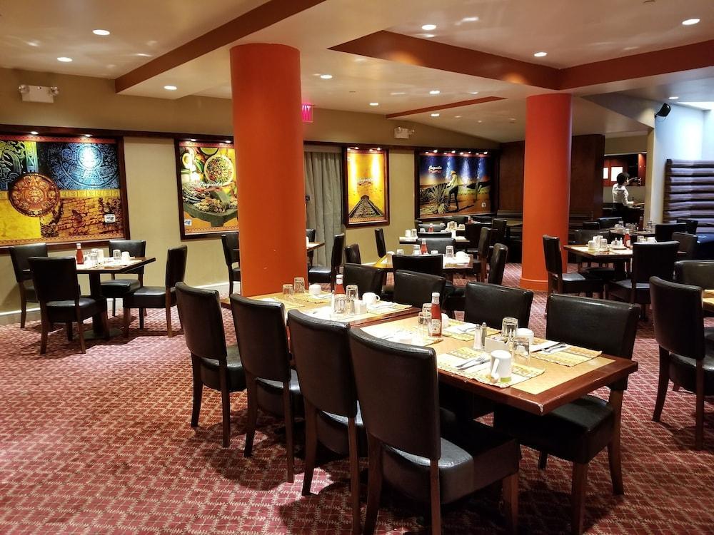 Hotel Lic Manhattan View