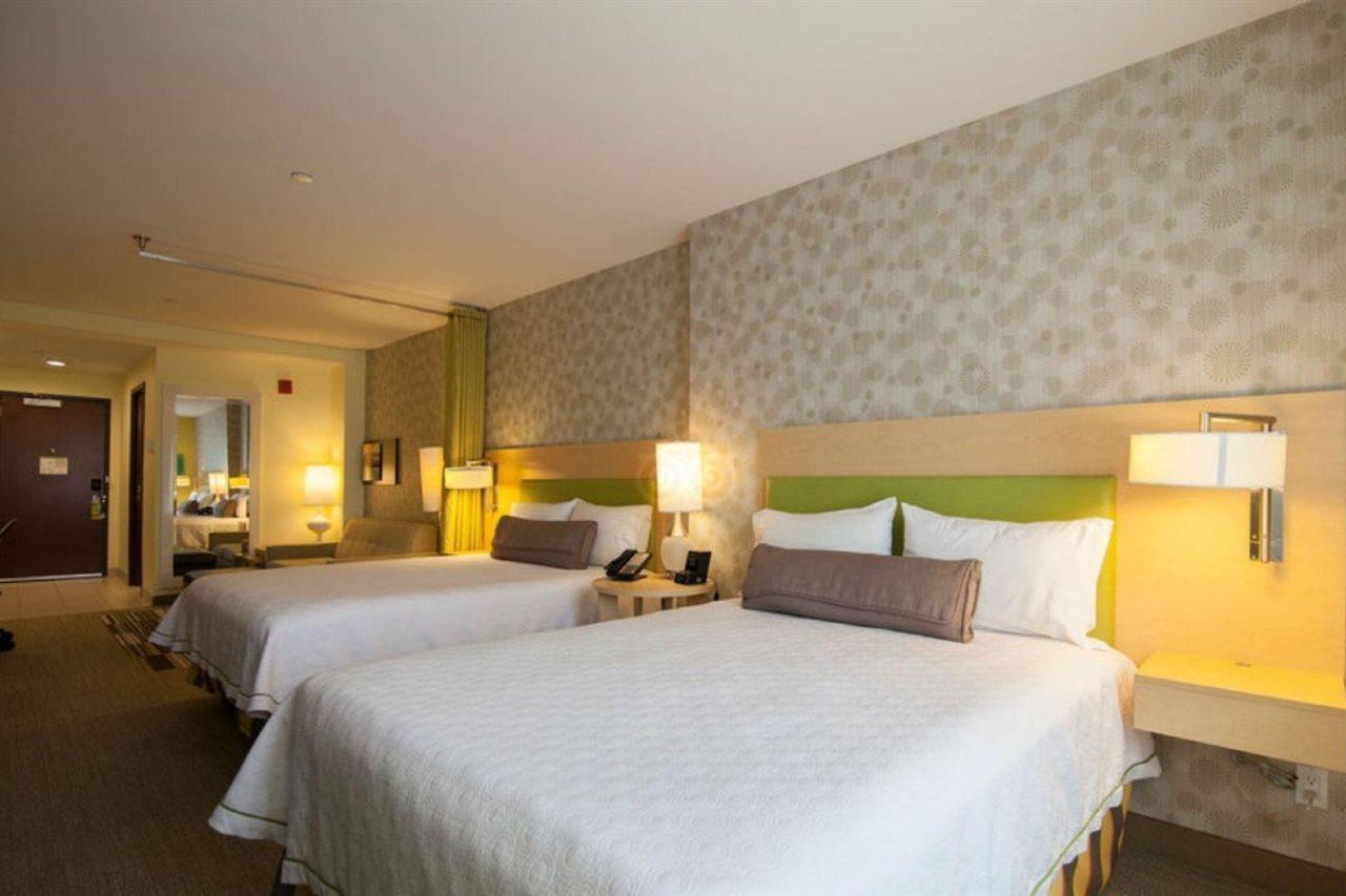 Hotel Home2 Long Island City/manhattan View 3*