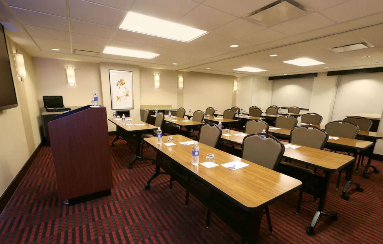 Hyatt Place Flushing/lga Airport