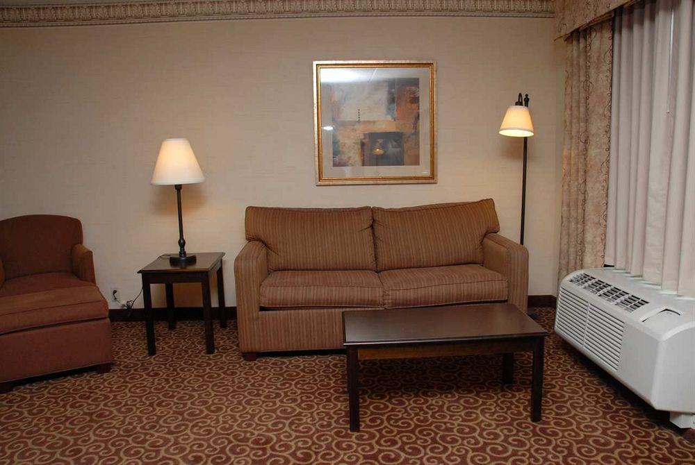 Hampton & Staten Island