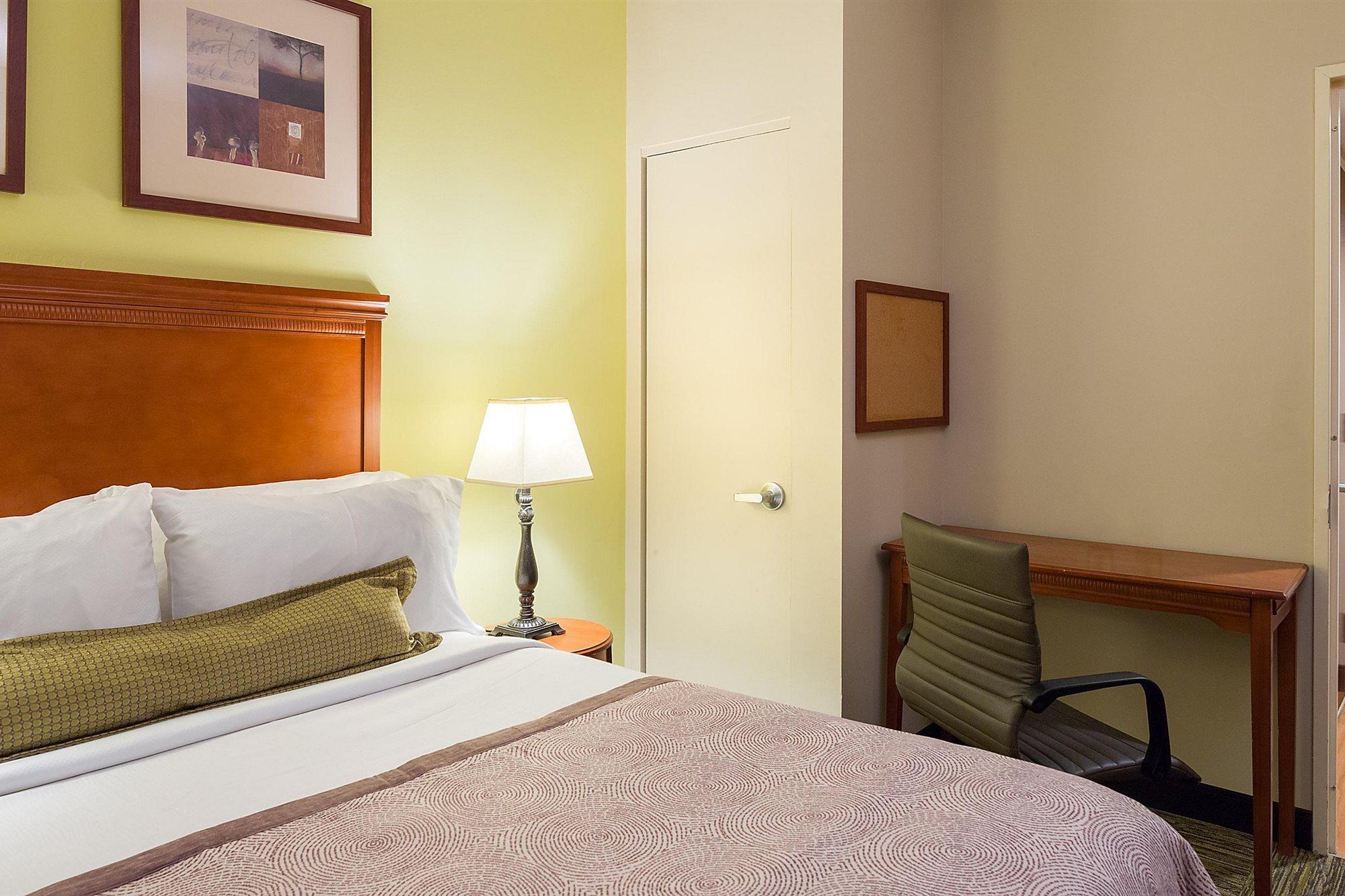 Hotel Candlewood Nyc -times Square By Ihg New York