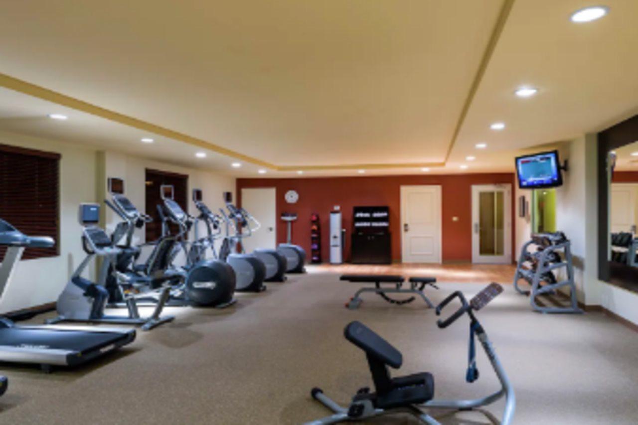 Hilton Garden Queens Jfk 3*