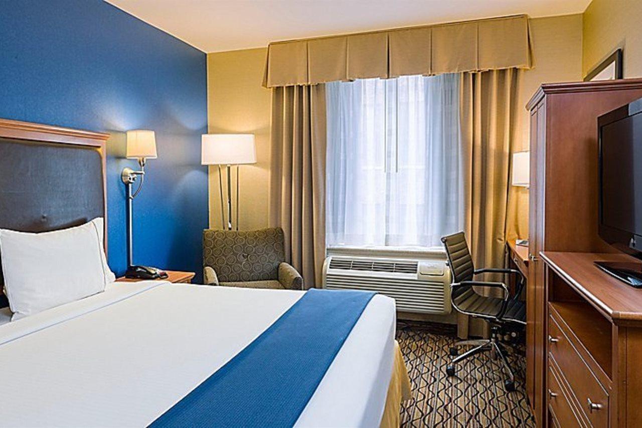 Hotel Holiday Inn Express Nyc Chelsea - Nomad Area By Ihg 3*
